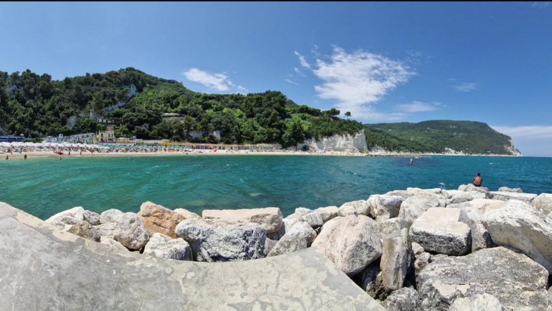 I Pini Di Storaco Bed & Breakfast Filottrano